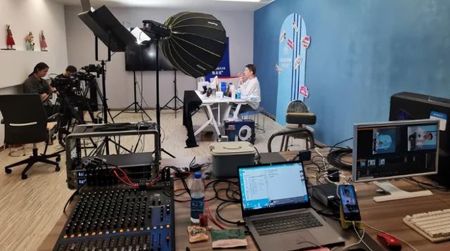 怎么提升直播间的人气？