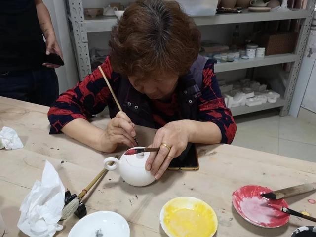 老人院一般多少钱一个月福清,老人院一般多少钱一个月电费