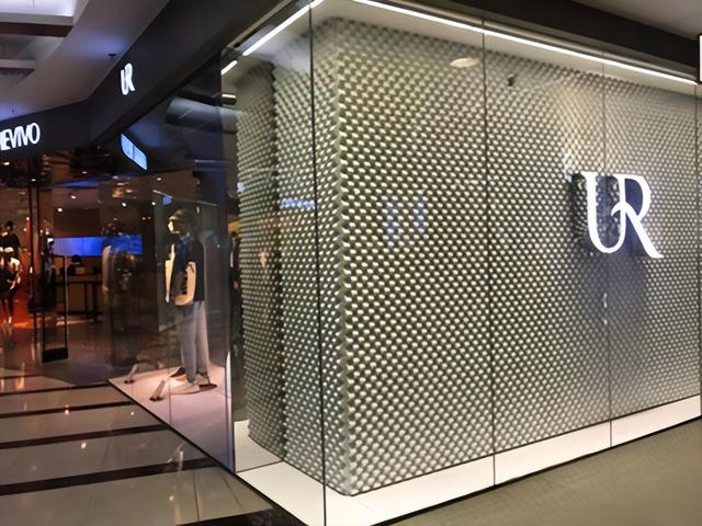 当下最火女装加盟品牌有哪些,当下最火女装加盟品牌有哪些牌子