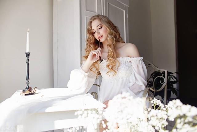 0万字小说稿费多少钱一部，10万字网络小说稿费多少钱"