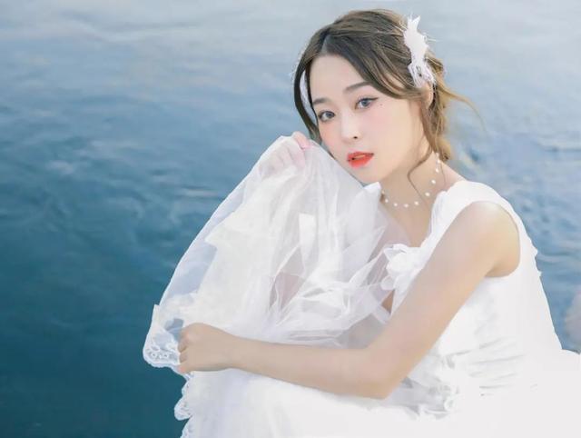 男人问你干嘛呢高情商回答他,男人问你干嘛呢高情商回答他什么意思