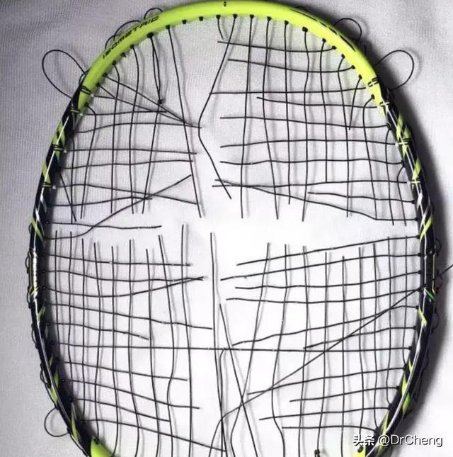 羽毛球拍线断了怎么修复快，羽毛球拍线断了怎么修复好