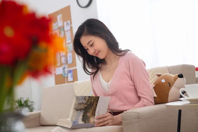 自媒体是什么时候开始的工作,自媒体是什么时候开始的工作岗位