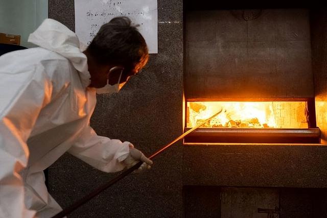 国家推行火葬的隐因有哪些，国家推行火葬的隐因有哪些方面