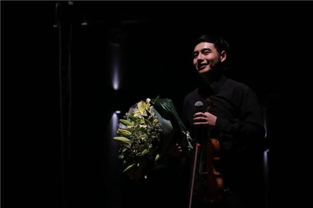 加盟做小提琴多少钱，加盟做小提琴多少钱一个月