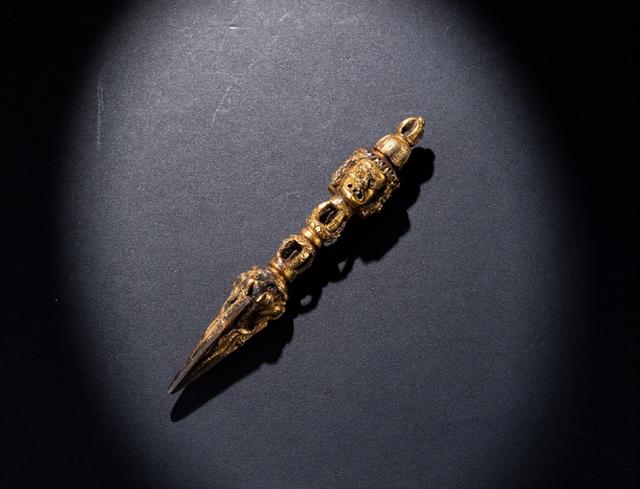 佛教莲花金刚杵，佛教莲花金刚杵_肉