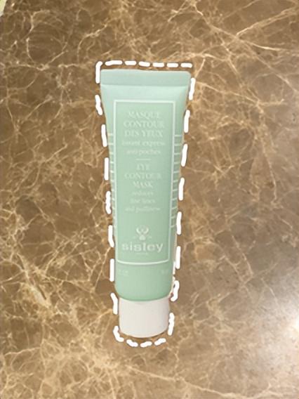 一堆小样能带上飞机吗多少钱,一堆小样能带上飞机吗多少钱一瓶