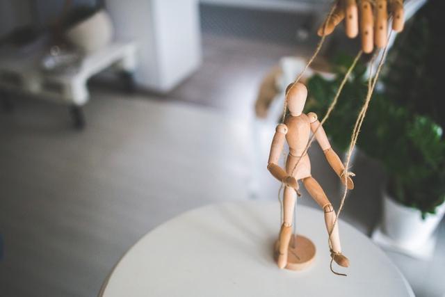 三种梨涡的位置图解,三种梨涡的位置图解视频