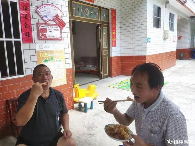 卖蜂蜜的广告语朋友圈要怎么发_,卖蜂蜜的广告语朋友圈要怎么发_有什么说法