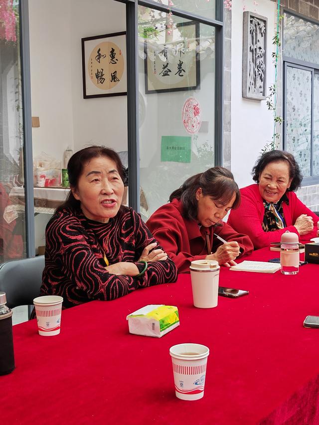 映山红出自哪部电影主题曲,映山红是哪部经典电影的插曲