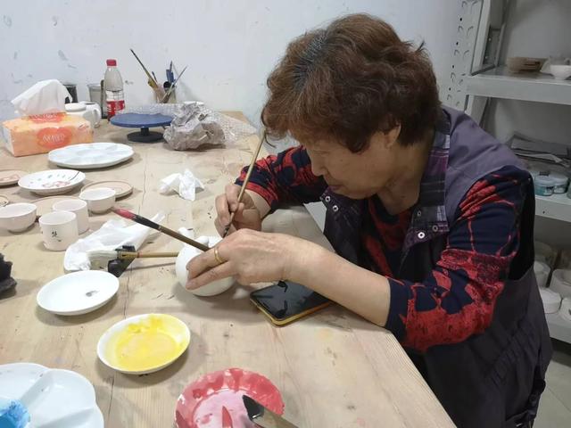 老人院一般多少钱一个月福清,老人院一般多少钱一个月电费