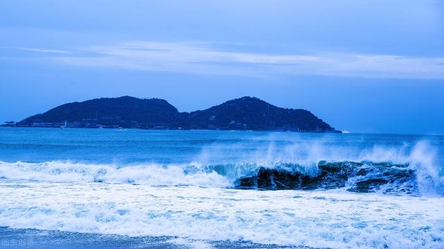 自媒体简介30字例子记录生活,自媒体简介30字例子记录生活中的美好