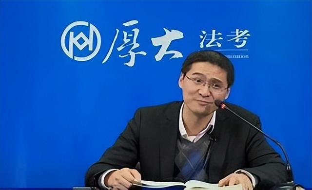 罗翔可以当辩护律师吗知乎,罗翔可以当辩护律师吗知乎文章