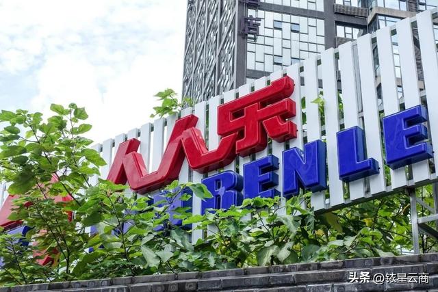 022年开什么实体店比较赚钱线上线下一体,2022年开什么实体店比较赚钱线上线下一体呢"