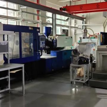 8岁创业从哪入手女生,18岁女生怎么创业"