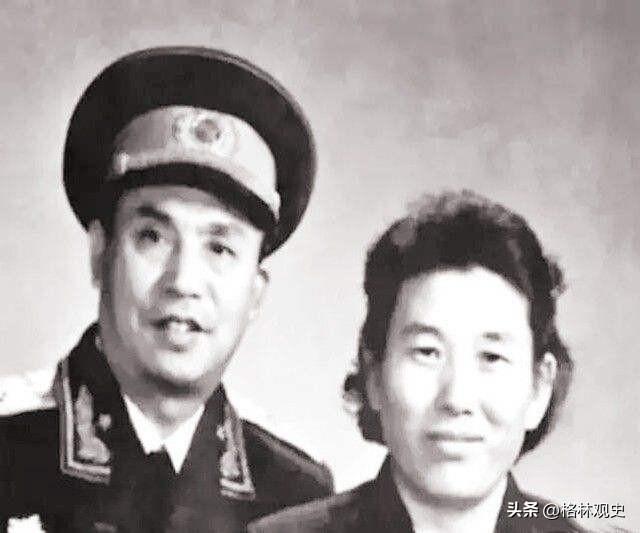 四野悍将贺东生战功赫赫，曾娶战友遗孀，临终前却让儿女改姓？