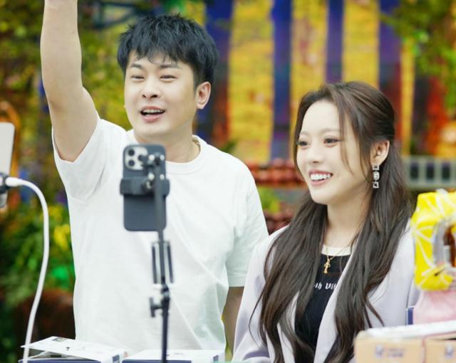 明星的助理一个月工资大概多少,明星助理工资大概多少