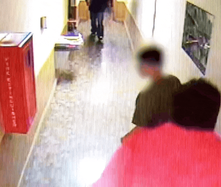 美国名媛自曝当年在问题少年中心遭性侵，她多次发声，希望引起更多重视！