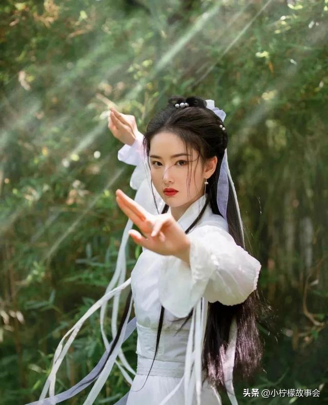 稻草人书屋官网要么读书要么旅行,稻草人书屋要么读书要么阅读