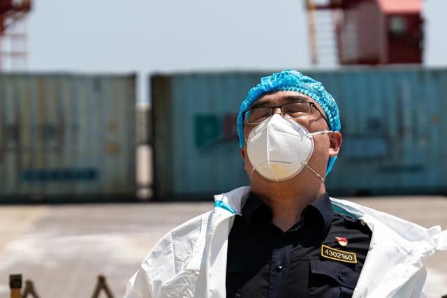 烈日下辛苦工作的句子短句，烈日下辛苦工作的句子短句图片