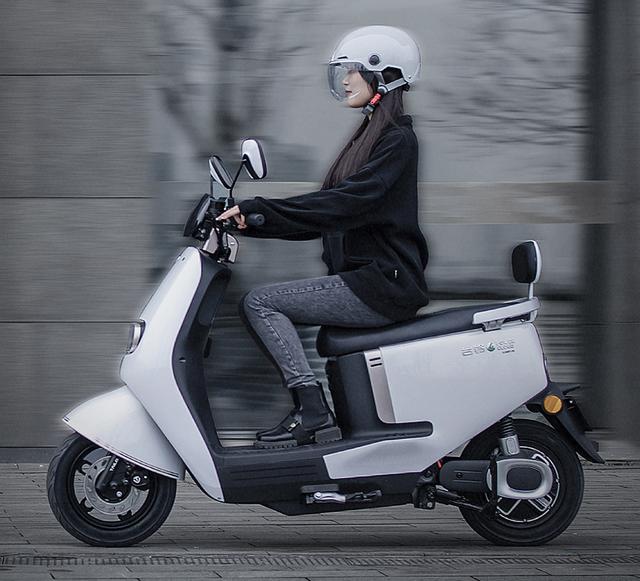 雅迪电动车所有车型价格，雅迪电动车所有车型价格图片