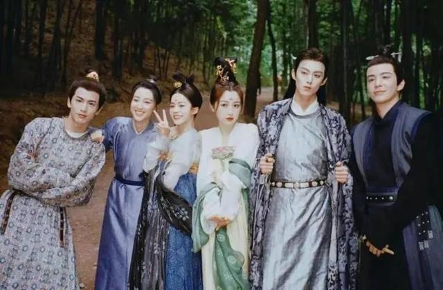 最火电视剧排行榜前十名2022免费，最火电视剧排行榜前十名2022免费观看