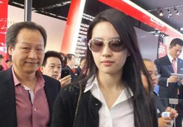 芳华被禁的真正原因是什么意思,芳华被禁的真正原因是什么呢