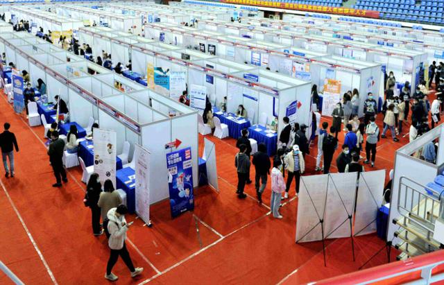 上海工资两万很普遍吗,上海两万的工资高吗