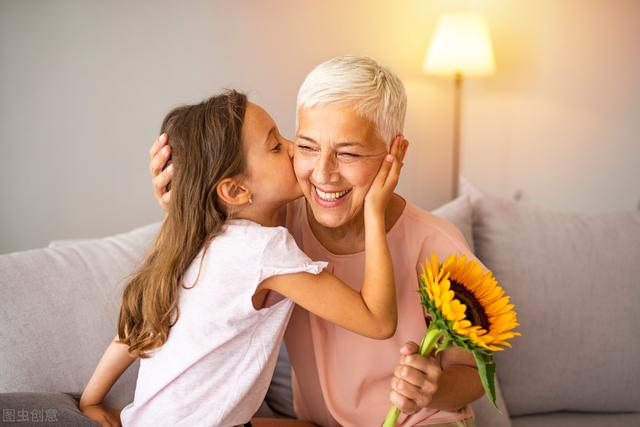 婚后和公公的单独相处，是我想多了，还是他不懂得避嫌？