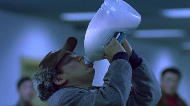 0部笑到肚子疼的电影2022，10部笑到肚子疼的电影2021"