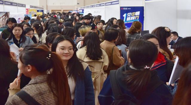 上海工资两万很普遍吗,上海两万的工资高吗