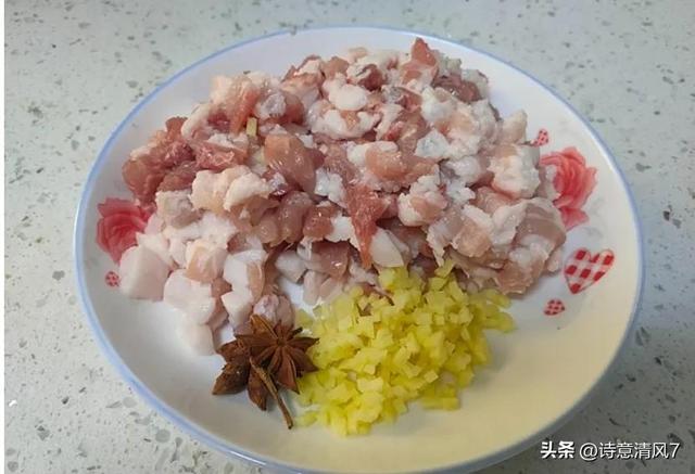 炸酱面用什么酱比较好吃，炸酱面用什么酱比较好吃呢