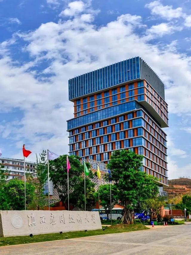 云南大学317宿舍还住人吗，云南大学317宿舍还有人住吗