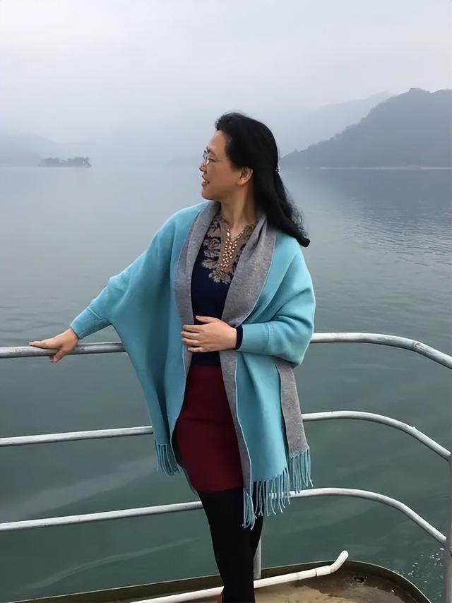 女性适合开什么店比较好,女性适合开什么店比较好呢