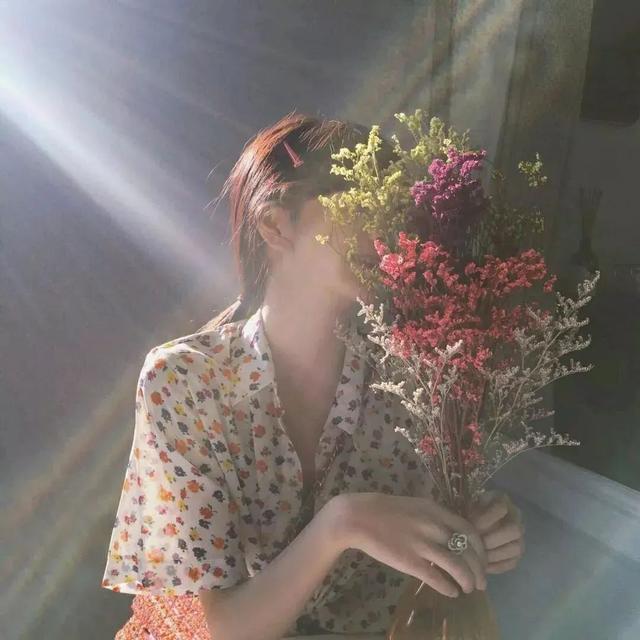 励志宝妈文案怎么写吸引人，励志宝妈文案怎么写吸引人的