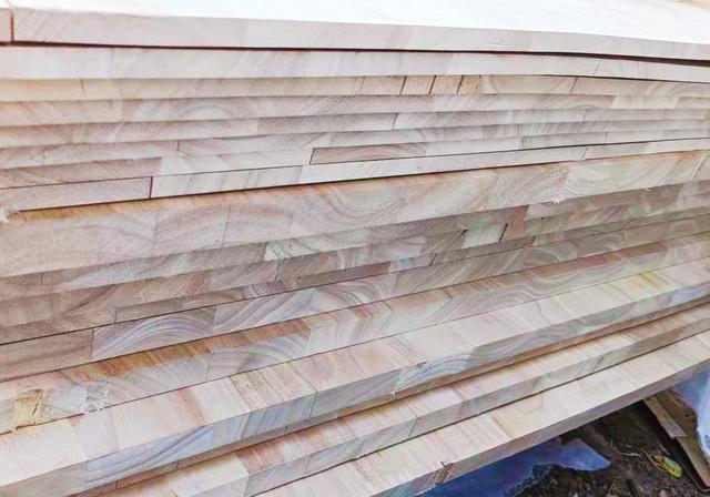 木饰面墙板是什么材料,木饰面墙板是什么材料做的