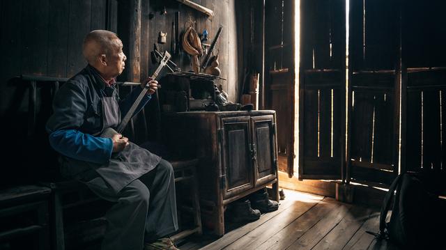 三种户口不能迁回农村盖房，三种户口不能迁回农村盖房吗