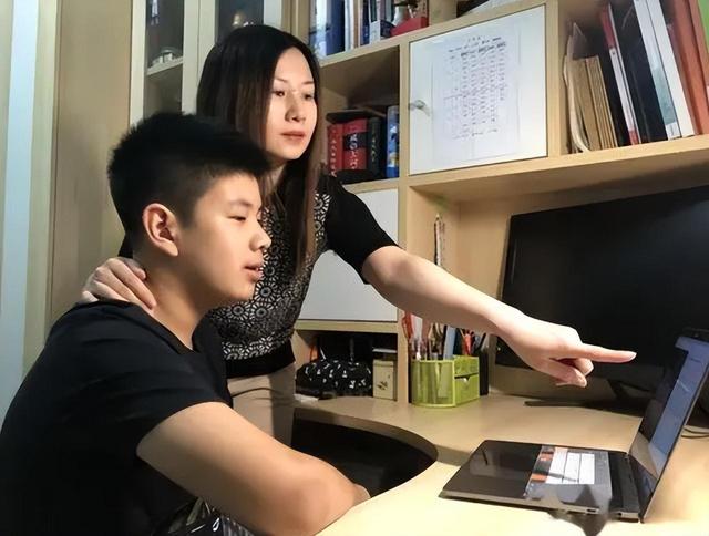 什么软件可以看那个东西漫画,在什么软件可以看漫画