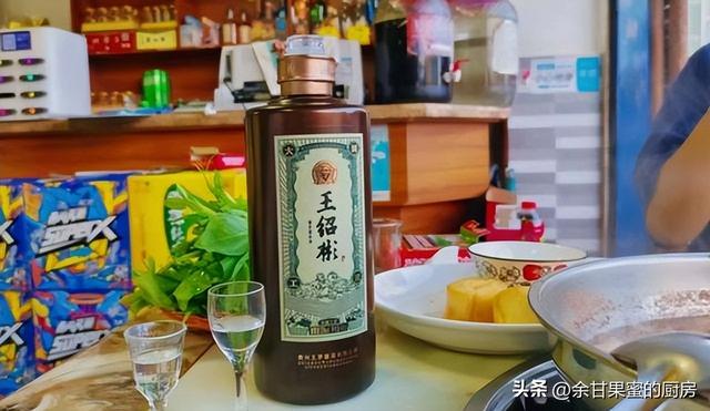酒吧常见的酒水及价格模版,酒吧常见酒水单价目表