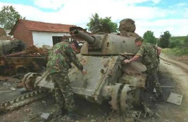 美国打伊拉克是哪一年,美国打伊拉克打了多少年