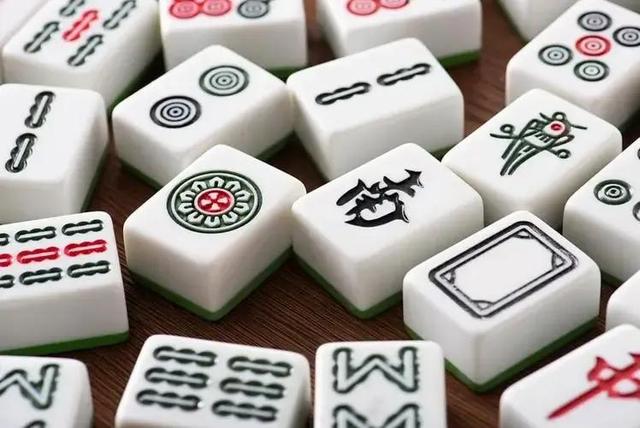 今天下午打麻将坐哪方手气最佳七一年的,哪天打麻将手气好