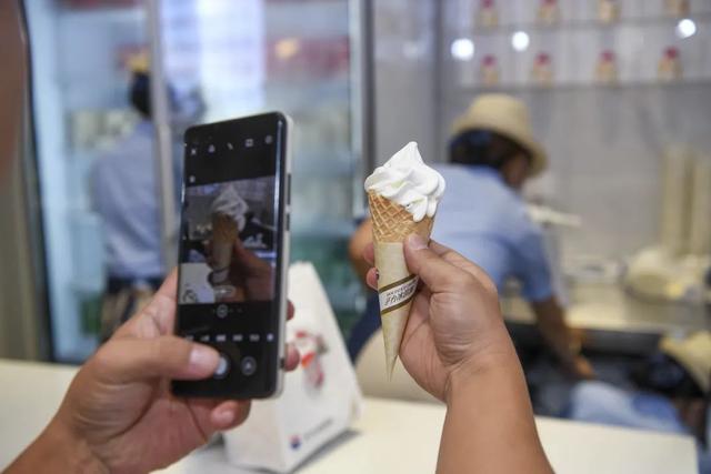 茅台一年产量多少吨2021,茅台一年产量多少吨2021年