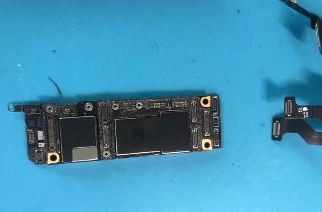 苹果11是什么屏幕lcd屏还是什么屏,苹果11是什么屏幕lcd屏还是什么屏好