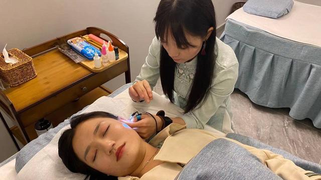 做什么擦边球生意赚钱，擦边球行业是做什么