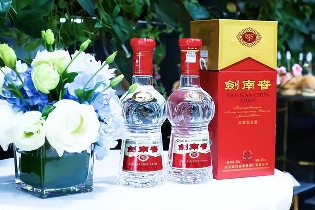 天之蓝42度的多少钱一瓶,天之蓝42度多少钱一箱4瓶