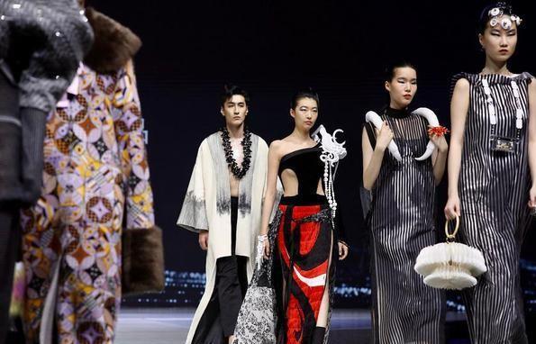 郑强教授个人资料及简介浙江大学校长,郑强的简介浙江大学