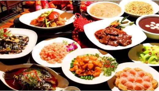 酒里乾坤大,杯中日月长.什么意思,酒后乾坤大,壶中日月下一句长