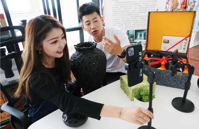 没手艺开什么店合适女,没手艺开什么店合适女生