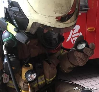 自救器的操作方法,自救器的操作方法视频