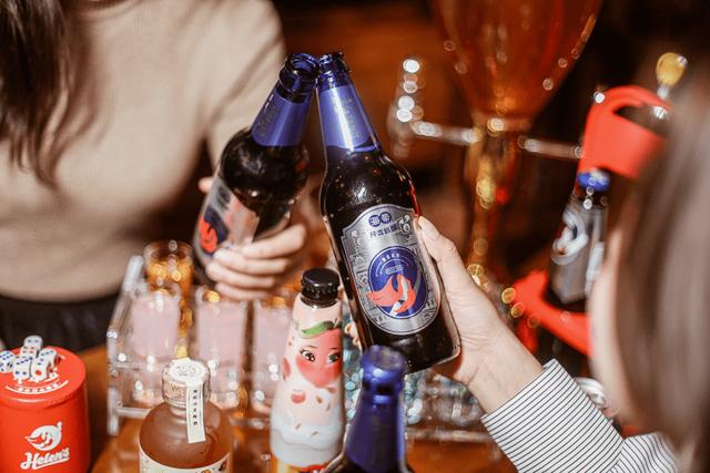 小酒馆加盟店都有什么品牌百度百科,小酒馆加盟有哪些